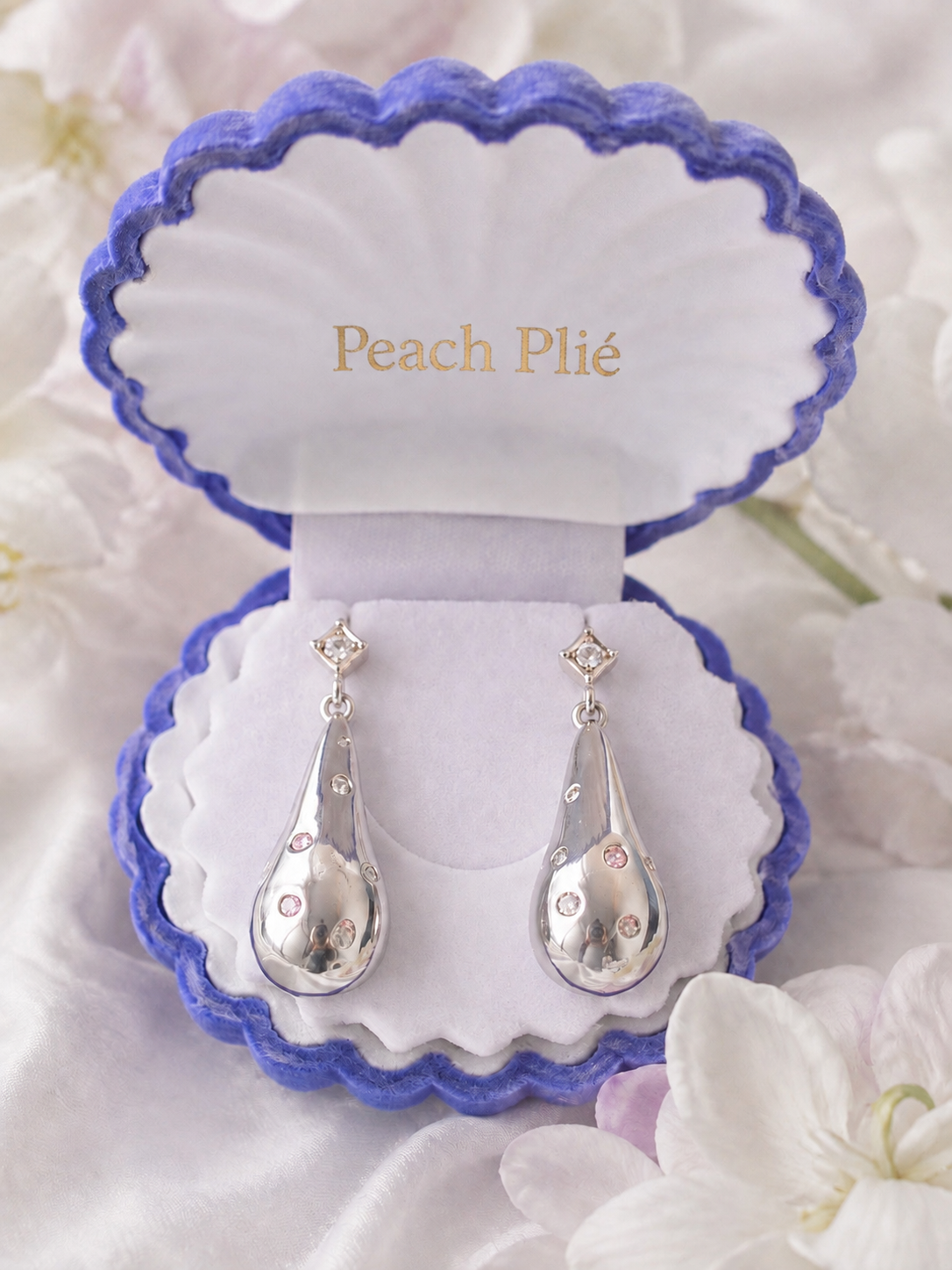 Nikiya Earrings